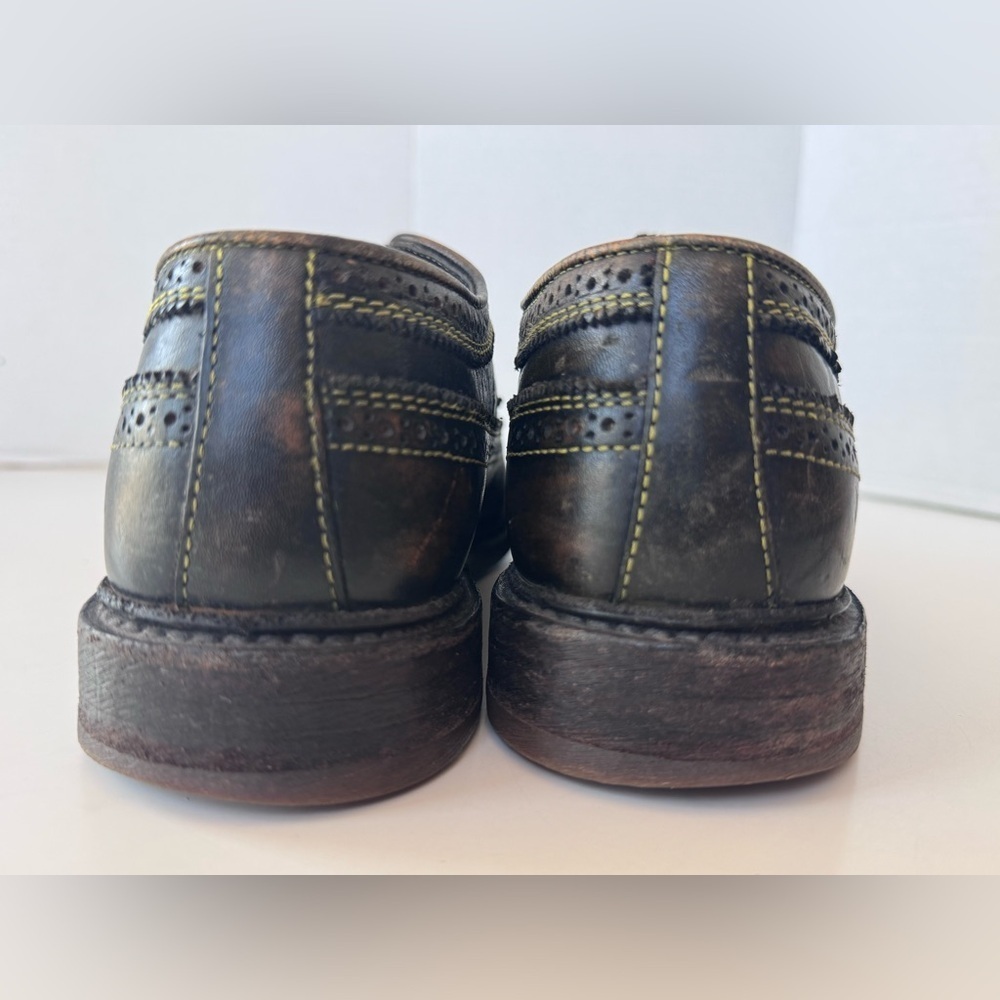 Frye Dark Distressed Lace Up Wingtip Yellow Stitching Oxford Shoes Women’s - Picture 8 of 12